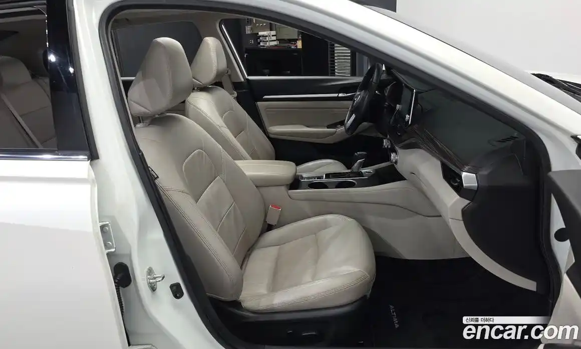 Nissan Altima 2019 2.5 гидро в Москве № 1841777, фото 17
