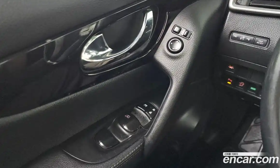 Nissan Qashqai 2016 1.6 гидро в Москве № 1841868, фото 18