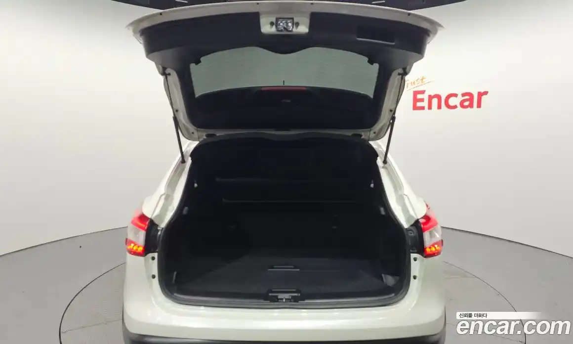 Nissan Qashqai 2016 1.6 гидро в Москве № 1841868, фото 20