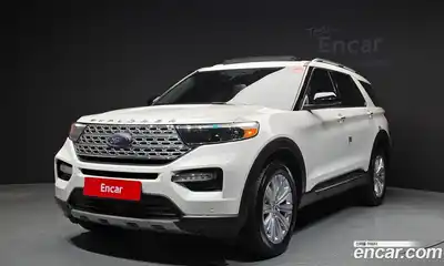 Ford Explorer, 2022