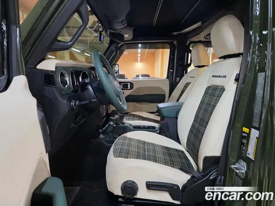 Jeep Wrangler 2020 2.0 гидро в Москве № 232520, фото 6