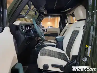 Jeep Wrangler 2020 2.0 гидро в Москве № 232520, миниатюра 6