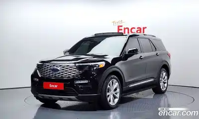 Ford Explorer, 2022
