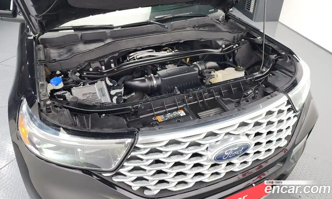 Ford Explorer 2022 3.0 гидро в Москве № 233257, фото 6