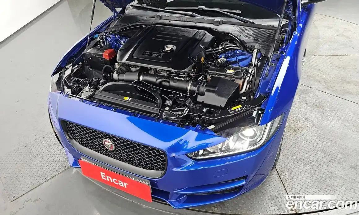 Jaguar XE 2017 2.0 гидро в Москве № 311263, фото 6