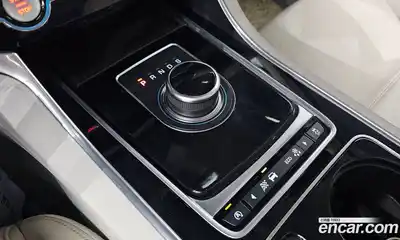 Jaguar XE 2017 2.0 гидро в Москве № 311263, миниатюра 9