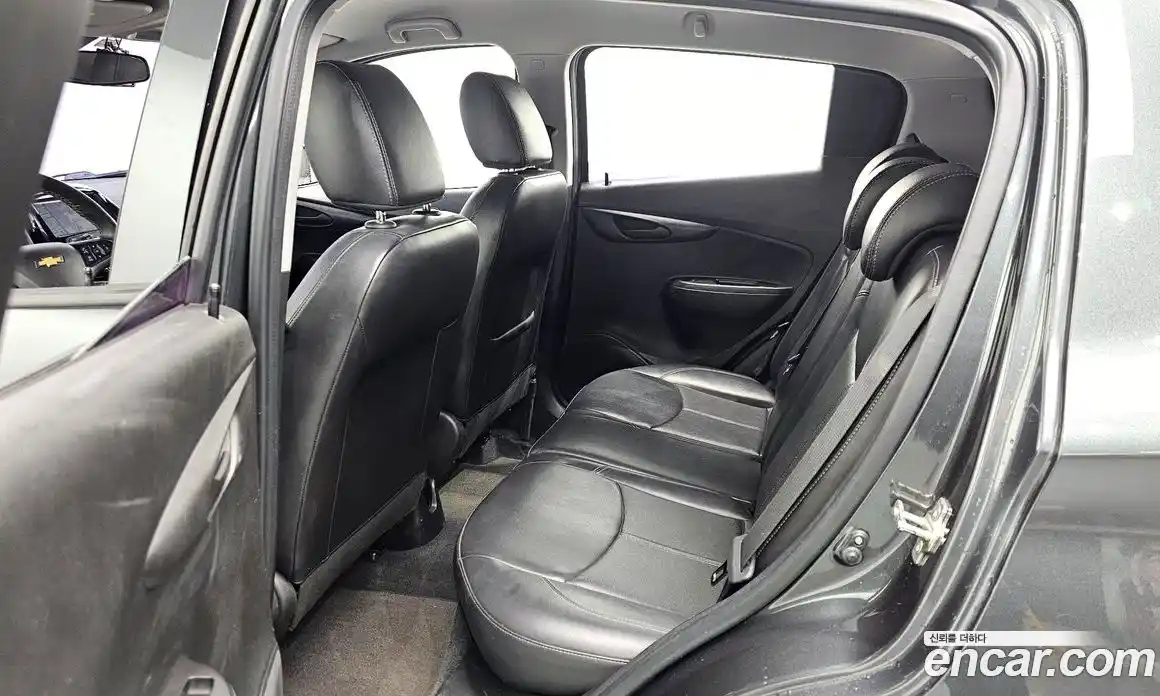 Chevrolet Spark 2016 1.0 робот в Москве, фото 12