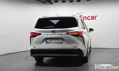 Toyota Sienna 2024 2.5 гидро в Москве № 1249997, миниатюра 4