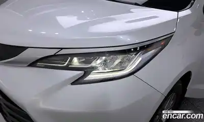 Toyota Sienna 2024 2.5 гидро в Москве № 1249997, миниатюра 8