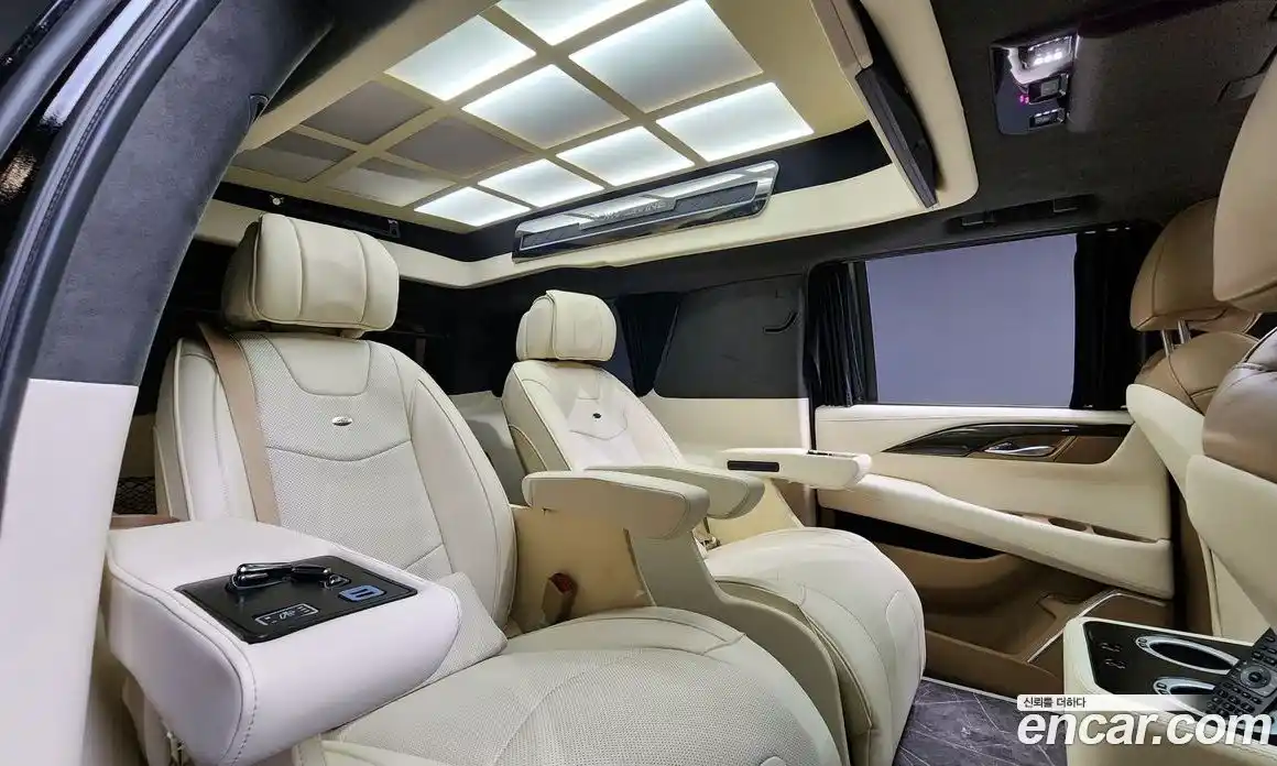 Cadillac Escalade 2020 6.2 гидро в Москве № 1253663, фото 18