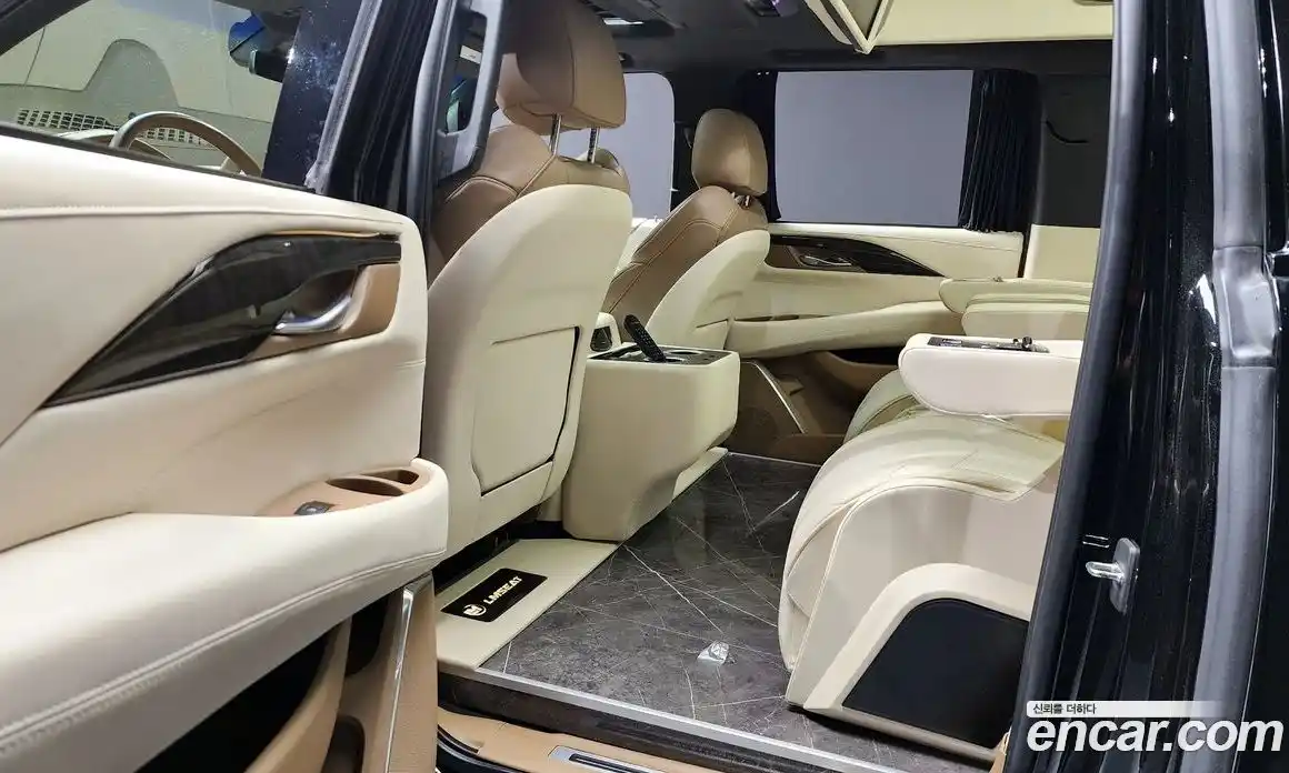 Cadillac Escalade 2020 6.2 гидро в Москве № 1253663, фото 19