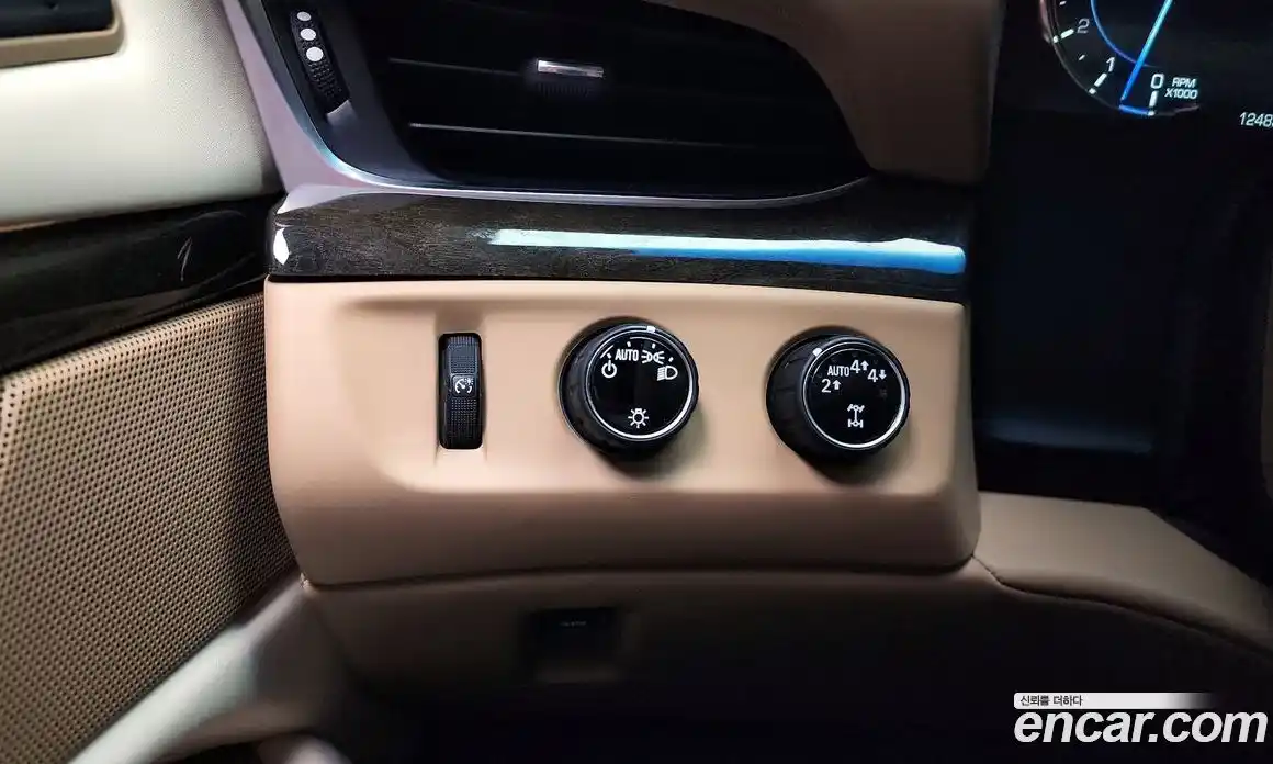 Cadillac Escalade 2020 6.2 гидро в Москве № 1253663, фото 30