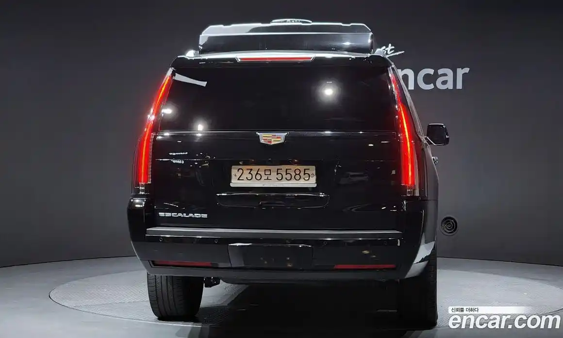 Cadillac Escalade 2020 6.2 гидро в Москве № 1253663, фото 4