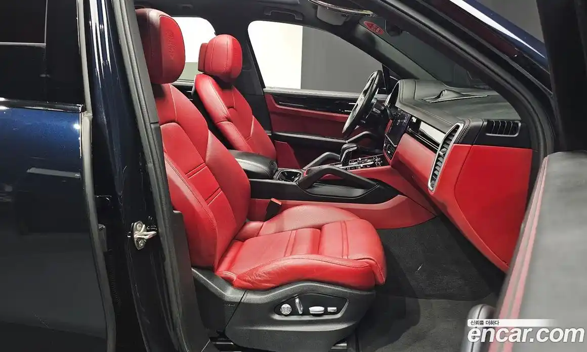 Porsche Cayenne 2020 3.0 гидро в Москве № 1280641, фото 13