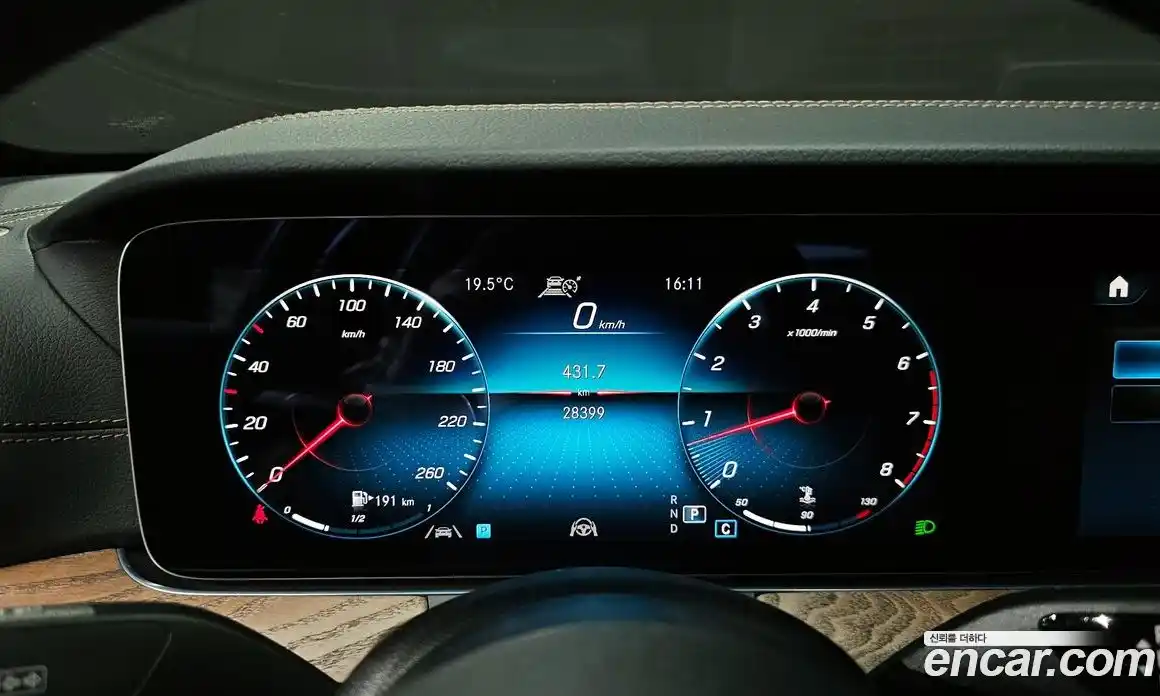 Mercedes-Benz E-Class 2023 2.0 гидро в Москве, фото 11