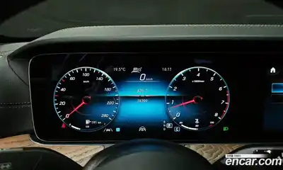 Mercedes-Benz E-Class 2023 2.0 гидро в Москве, миниатюра 11