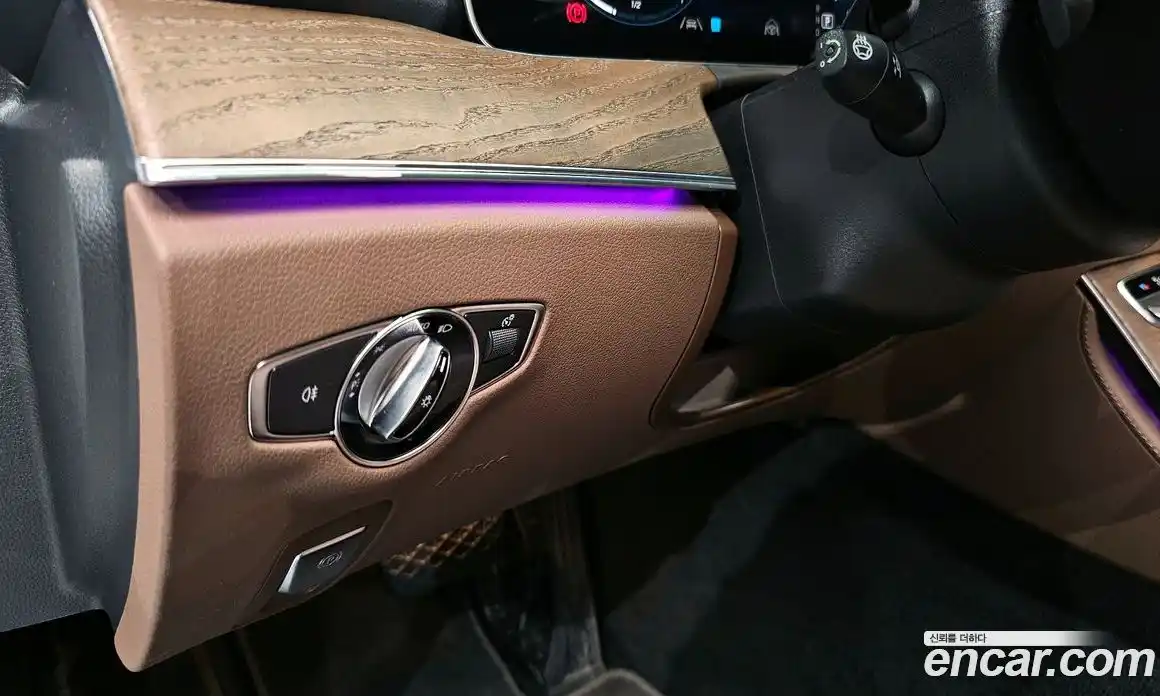 Mercedes-Benz E-Class 2023 2.0 гидро в Москве, фото 27