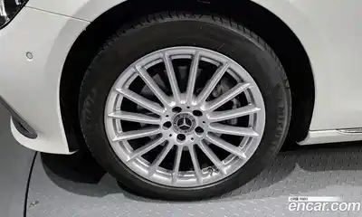 Mercedes-Benz E-Class 2023 2.0 гидро в Москве, миниатюра 5