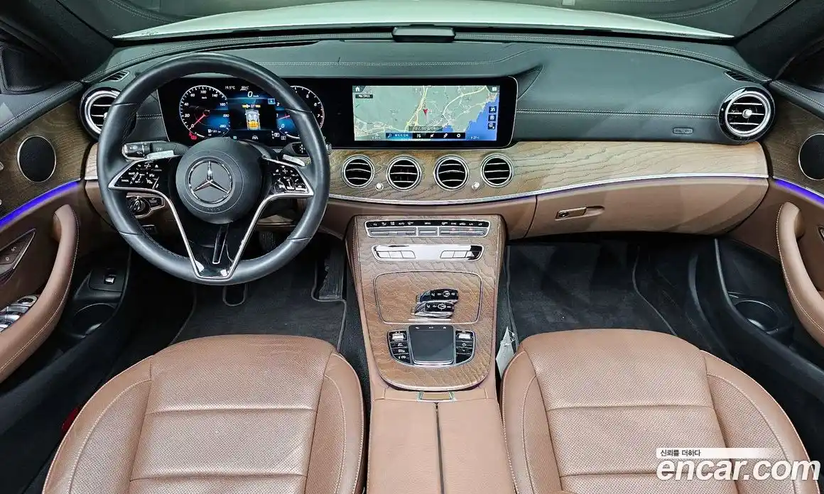Mercedes-Benz E-Class 2023 2.0 гидро в Москве, фото 10