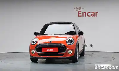 Mini Cooper 2021 1.5 гидро в Москве № 1293298, миниатюра 3