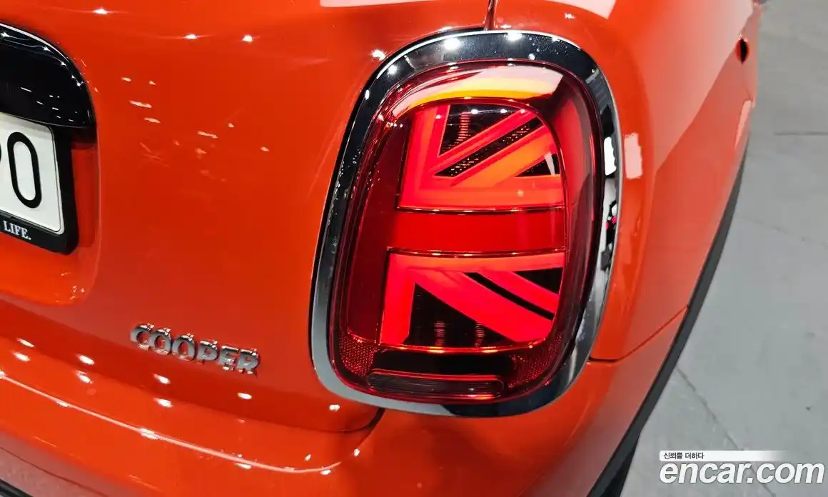 Mini Cooper 2021 1.5 гидро в Москве № 1293298, фото 9