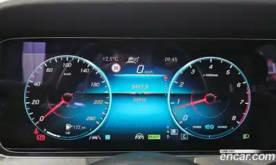 Mercedes-Benz E-Class 2022 2.0 гидро в Москве № 1321884, миниатюра 11