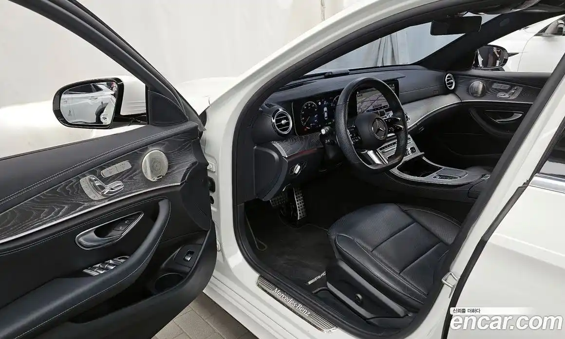 Mercedes-Benz E-Class 2022 2.0 гидро в Москве № 1321884, фото 13