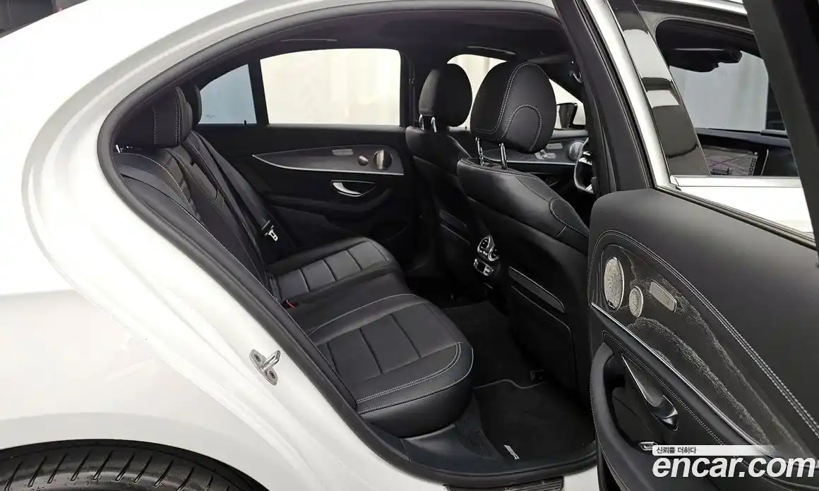 Mercedes-Benz E-Class 2022 2.0 гидро в Москве № 1321884, фото 18