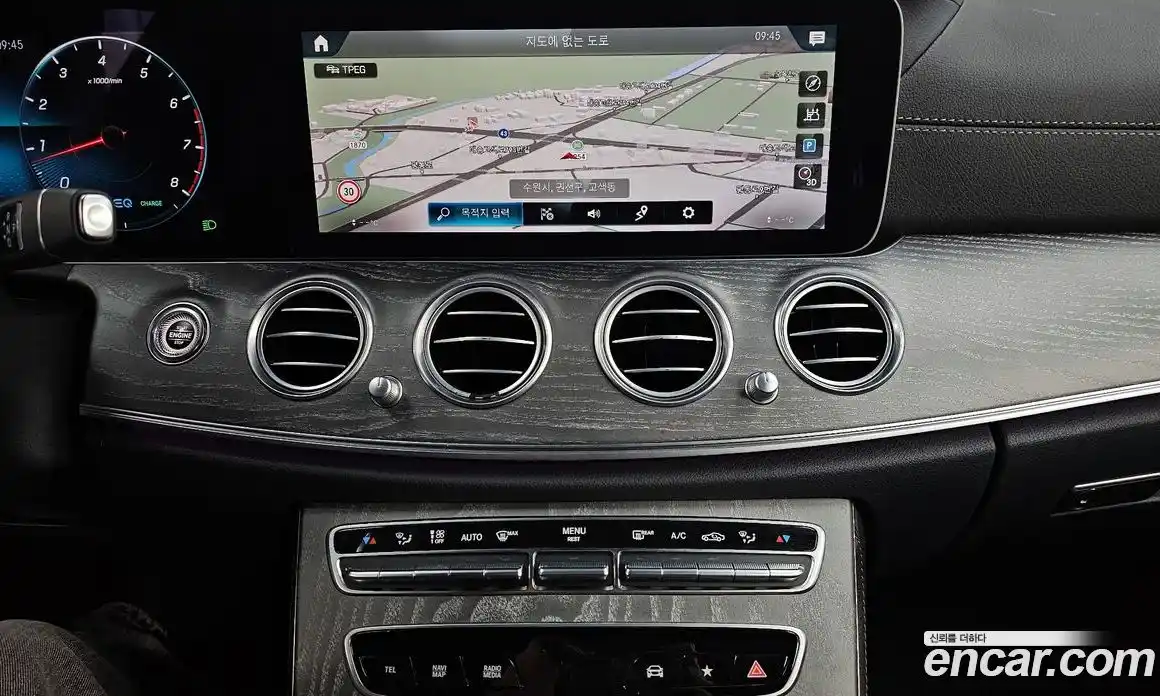 Mercedes-Benz E-Class 2022 2.0 гидро в Москве № 1321884, фото 20