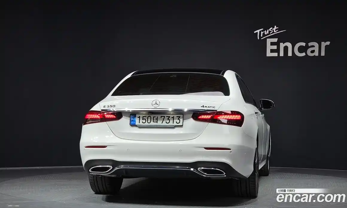 Mercedes-Benz E-Class 2022 2.0 гидро в Москве № 1321884, фото 4