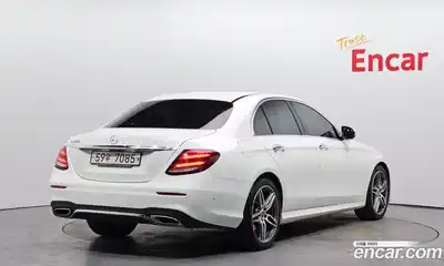 Mercedes-Benz E-Class 2019 2.0 гидро в Москве № 1322024, миниатюра 2
