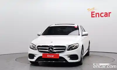 Mercedes-Benz E-Class 2019 2.0 гидро в Москве № 1322024, миниатюра 3