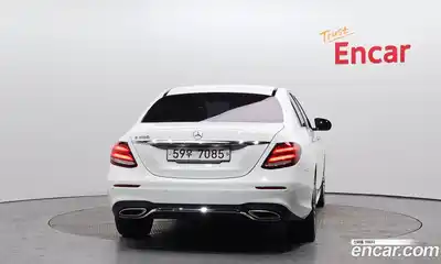 Mercedes-Benz E-Class 2019 2.0 гидро в Москве № 1322024, миниатюра 4
