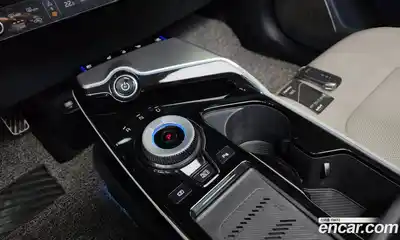 Kia EV6 2022 0.1 гидро в Москве № 1343049, миниатюра 11