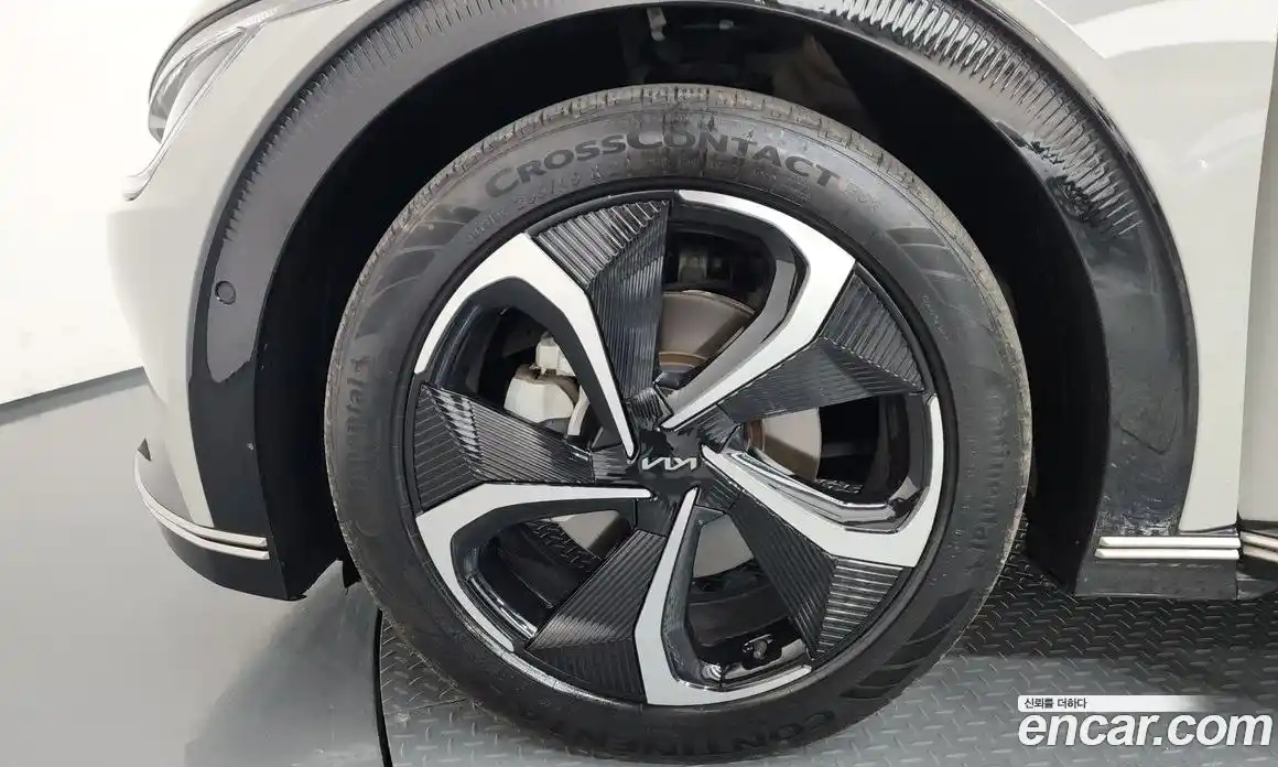 Kia EV6 2022 0.1 гидро в Москве № 1343049, фото 4