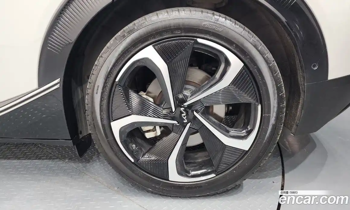 Kia EV6 2022 0.1 гидро в Москве № 1343049, фото 6