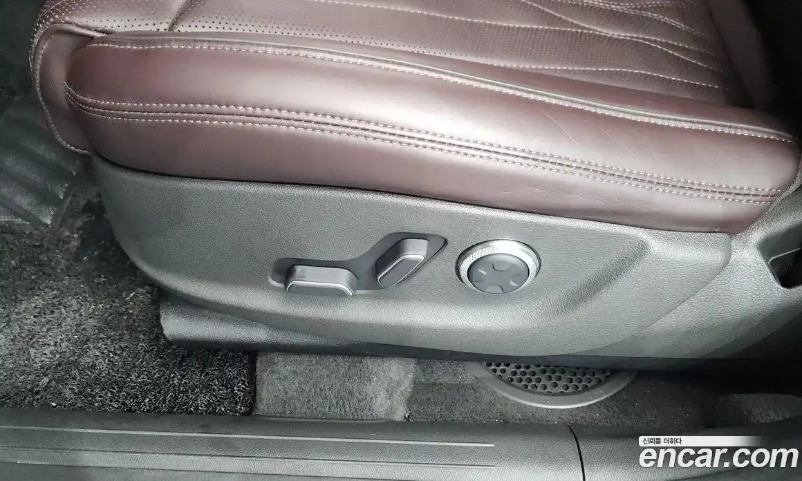 Genesis GV70 2021 2.5 гидро в Москве № 1343421, фото 31