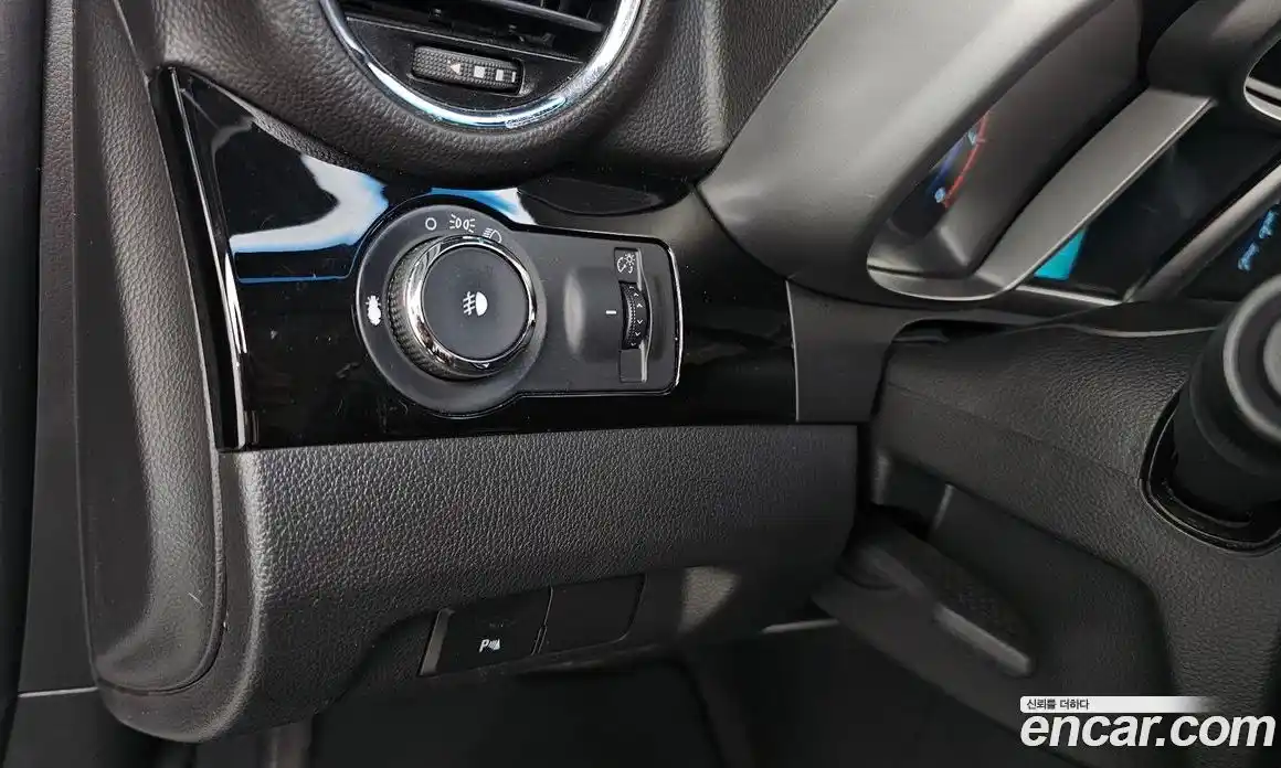 Chevrolet Orlando 2013 2.0 гидро в Москве № 1345074, фото 23