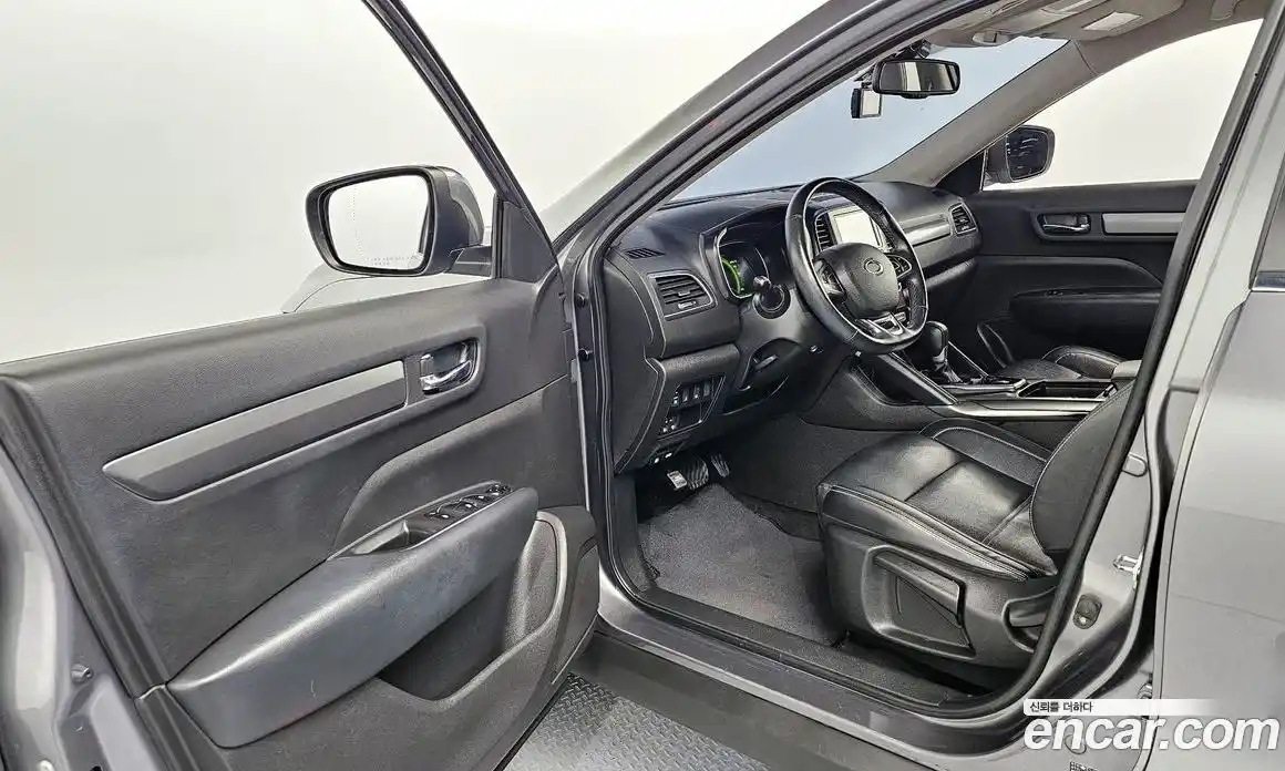 Renault QM6 2017 2.0 гидро в Москве № 1346100, фото 13