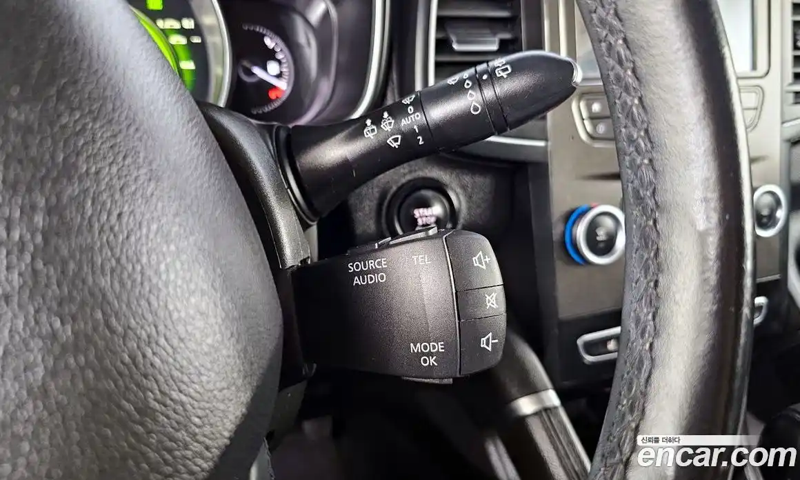 Renault QM6 2017 2.0 гидро в Москве № 1346100, фото 22