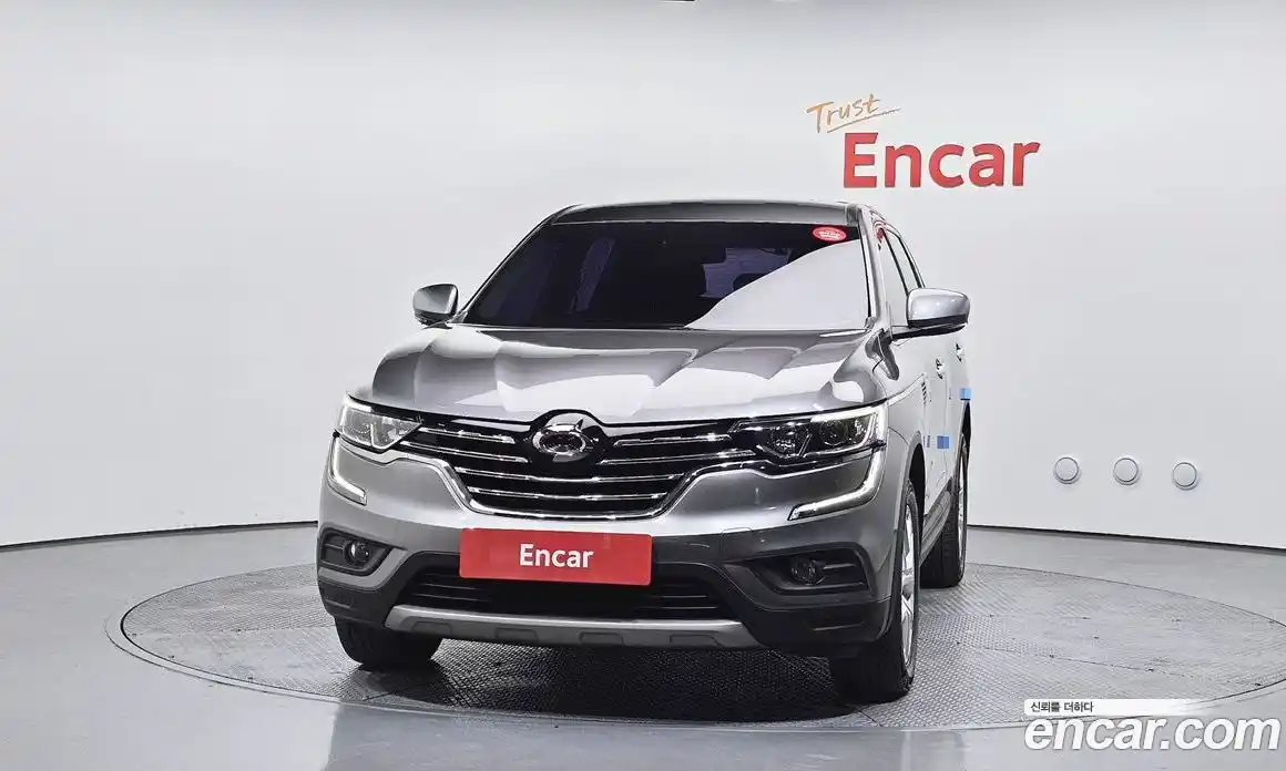 Renault QM6 2017 2.0 гидро в Москве № 1346100, фото 3