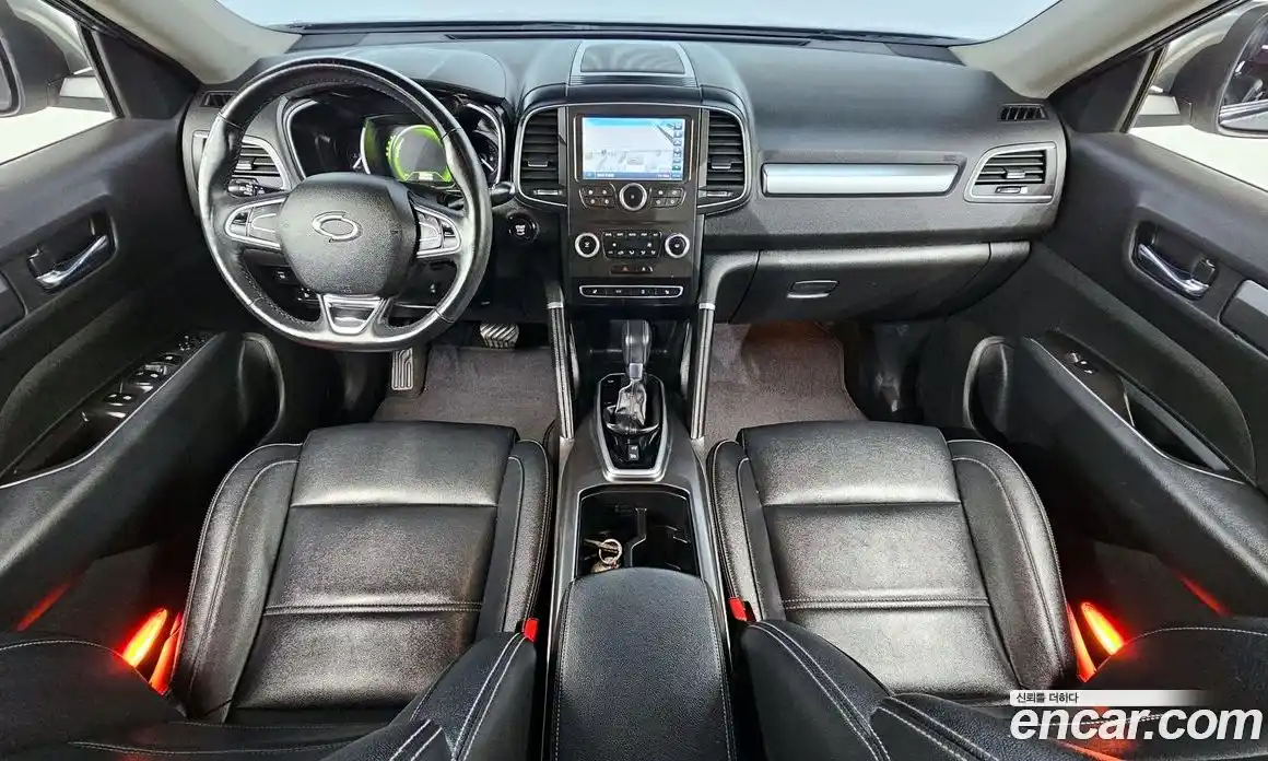 Renault QM6 2017 2.0 гидро в Москве № 1346100, фото 10
