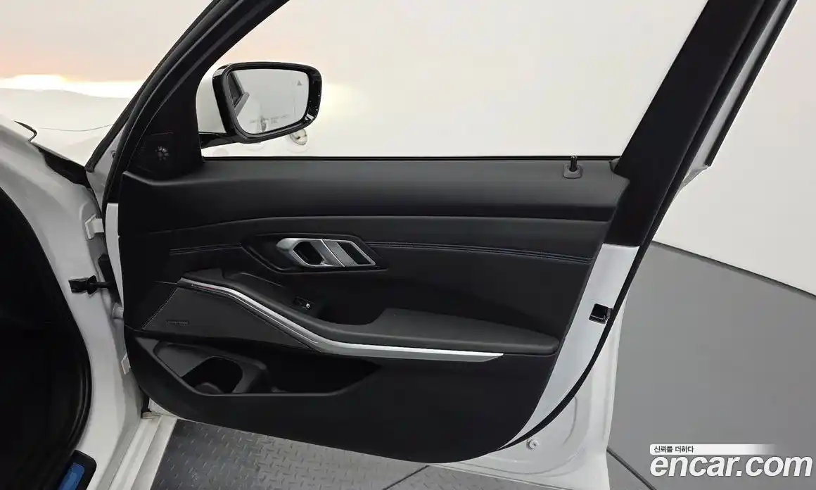 BMW 3-Series 2020 2.0 гидро, фото 14