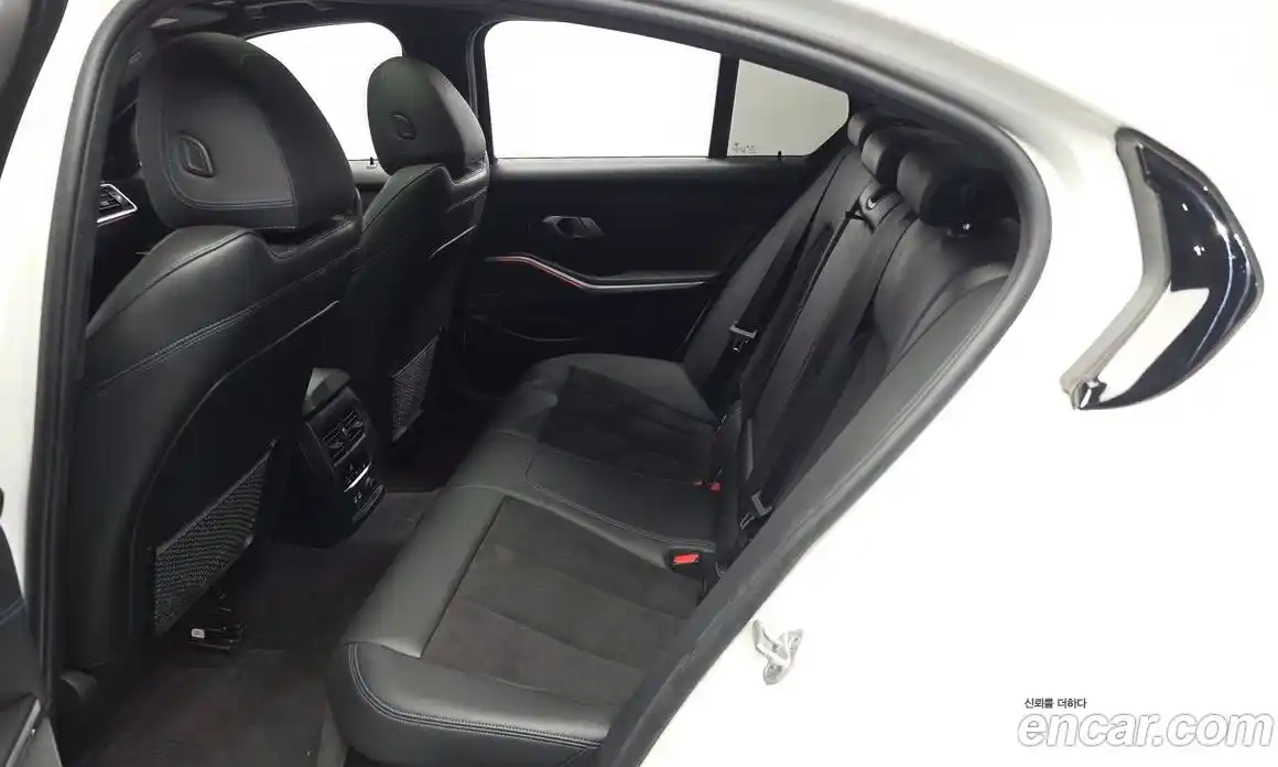 BMW 3-Series 2020 2.0 гидро, фото 16
