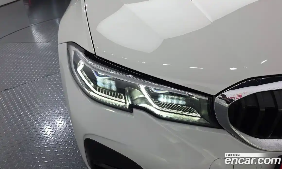 BMW 3-Series 2020 2.0 гидро, фото 8