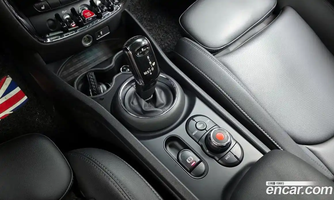 Mini Clubman 2019 1.5 гидро в Москве № 1349708, фото 12