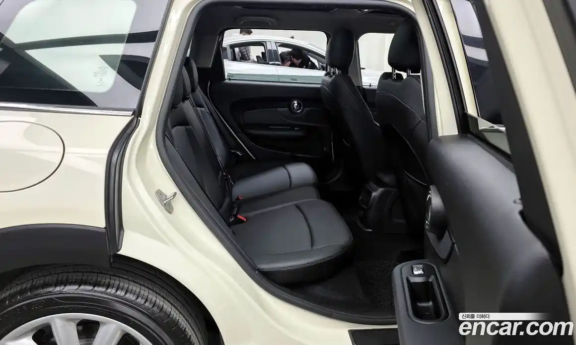 Mini Clubman 2019 1.5 гидро в Москве № 1349708, фото 18