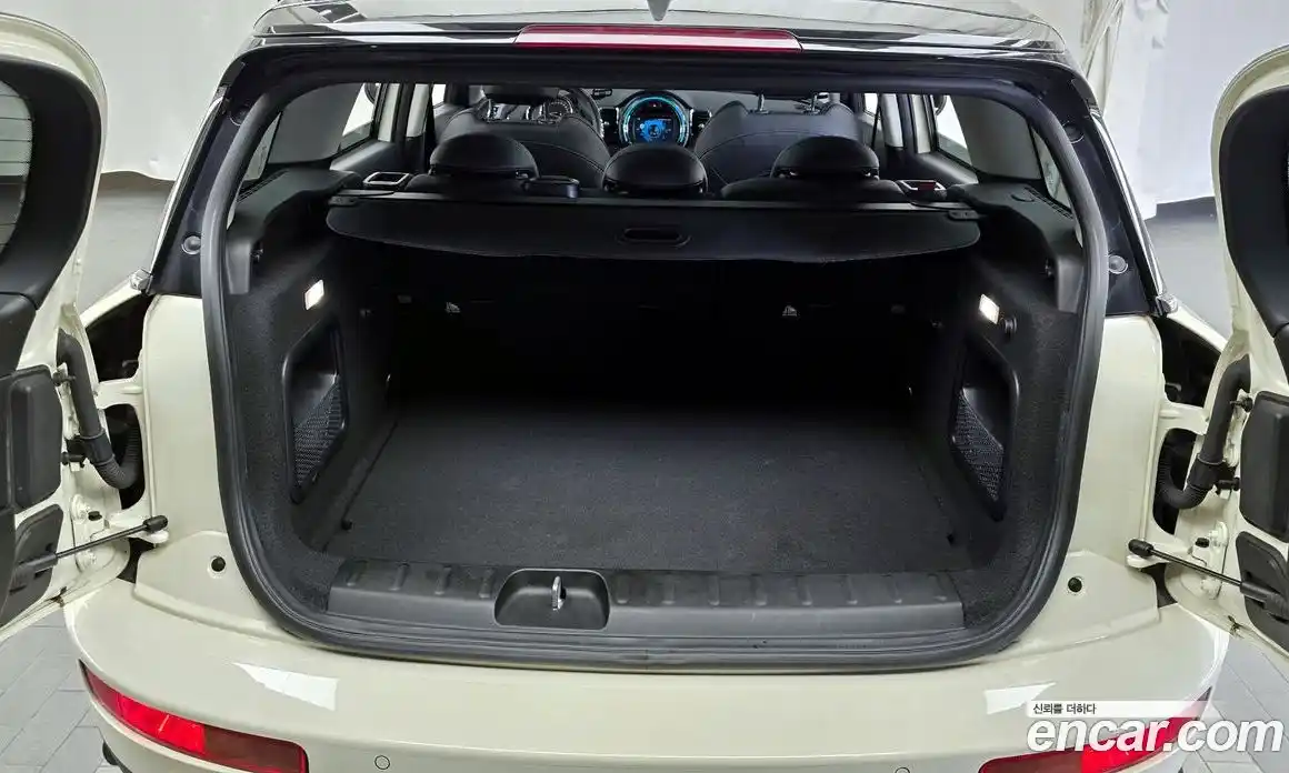 Mini Clubman 2019 1.5 гидро в Москве № 1349708, фото 26
