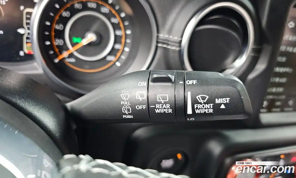Jeep Wrangler 2021 2.0 гидро в Москве № 1350543, фото 24