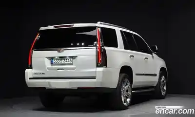 Cadillac Escalade 2018 6.2 гидро в Москве № 1351318, миниатюра 2